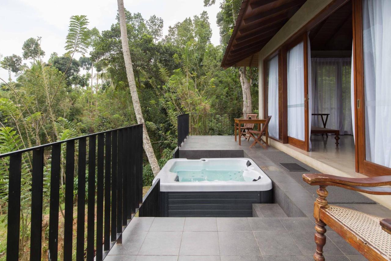 Aarunya Nature Resort And Spa Kandy Exterior photo